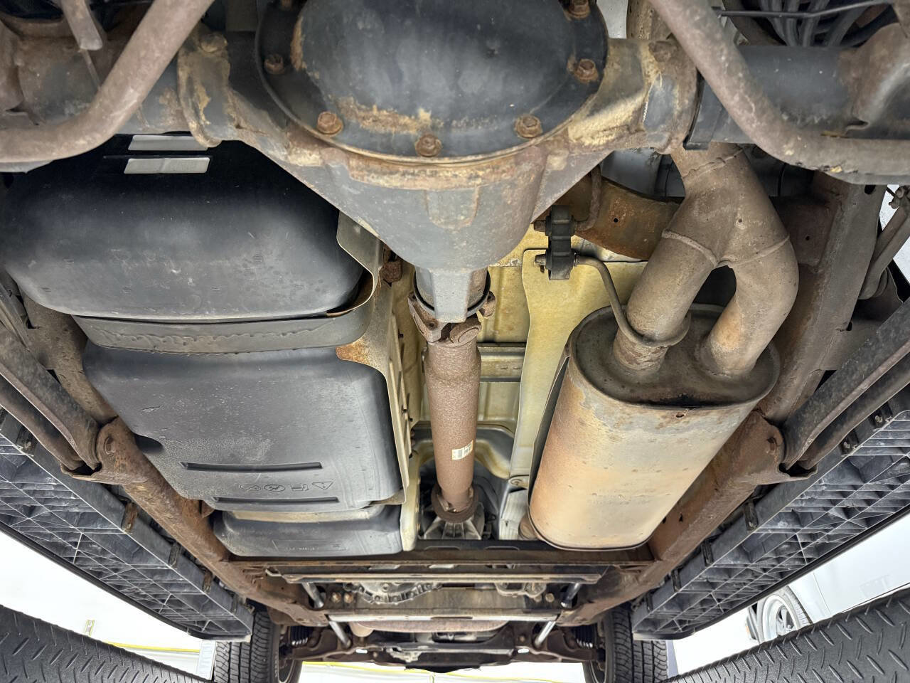 Used 2004 Cadillac Escalade AWD image 31