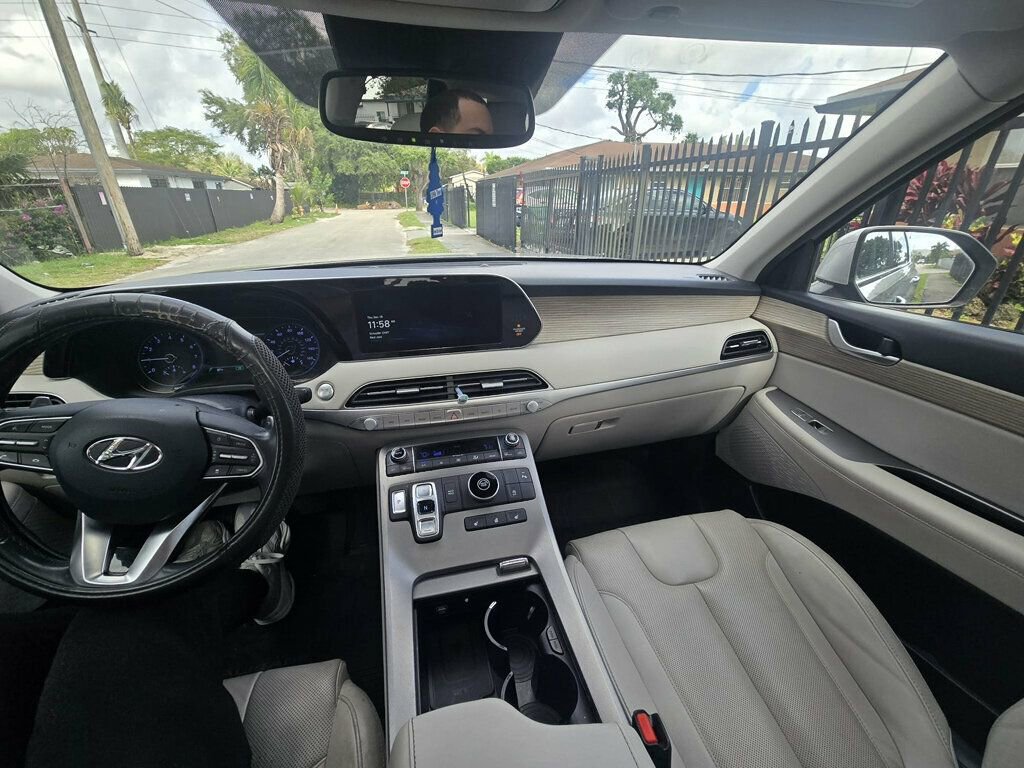 Used 2022 Hyundai Palisade SEL w/ 8P Bench Seat Package image 9