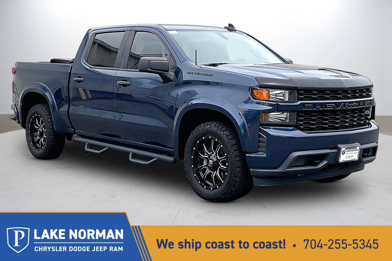 Used 2021 Chevrolet Silverado 1500 Custom AWD/4WD image 1