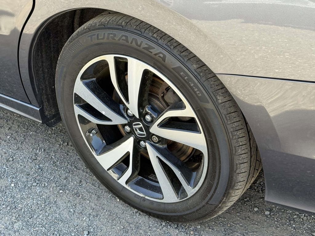 Used 2019 Honda Odyssey Elite image 12