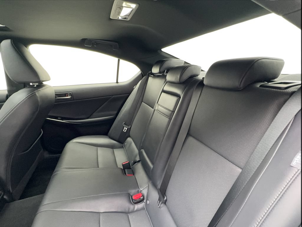 Used 2023 Lexus IS 300 w/ Comfort Package RWD image 37