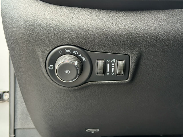 New 2026 Jeep Compass Limited AWD/4WD image 20