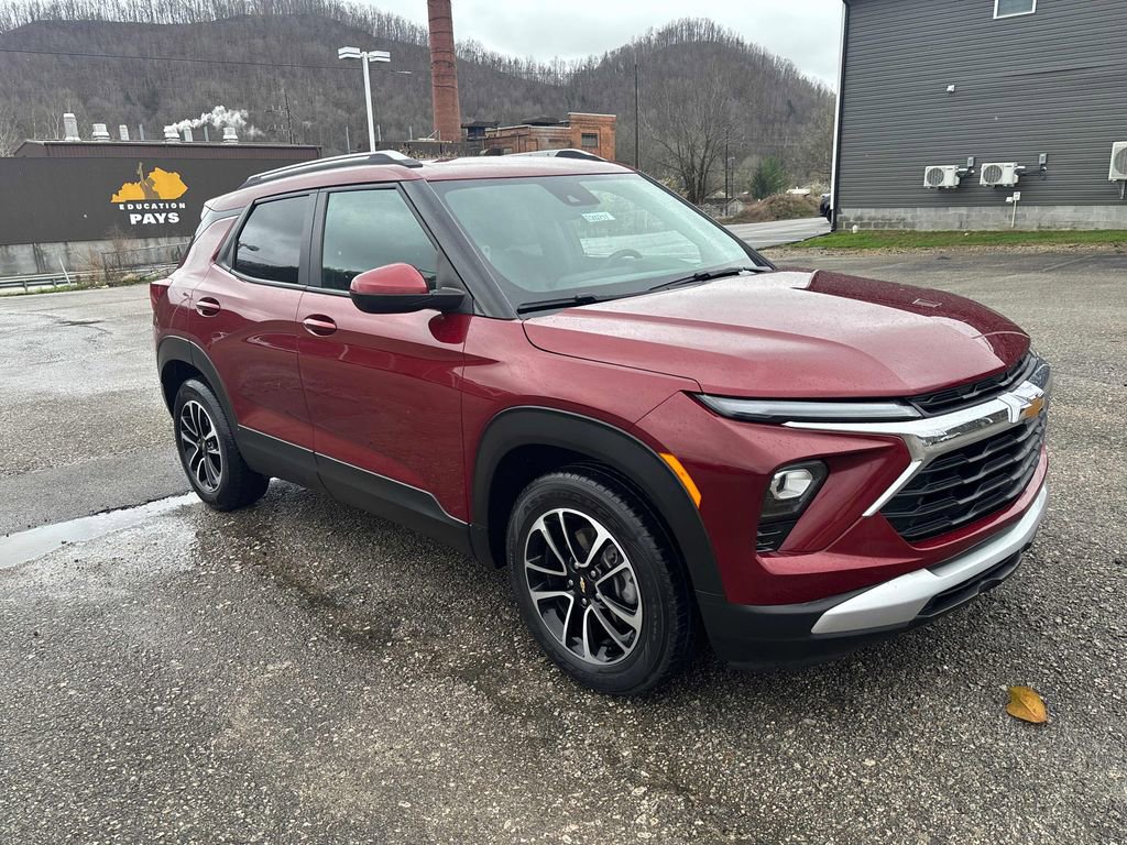 Used 2024 Chevrolet TrailBlazer LT FWD image 7