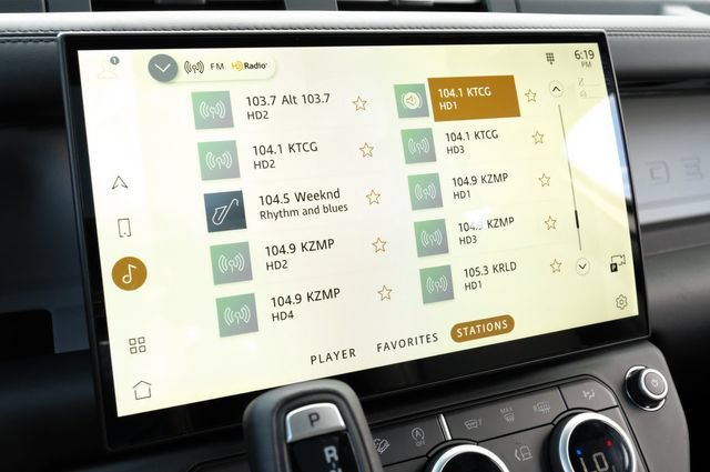 New 2026 Land Rover Defender 110 X-Dynamic SE AWD/4WD image 37