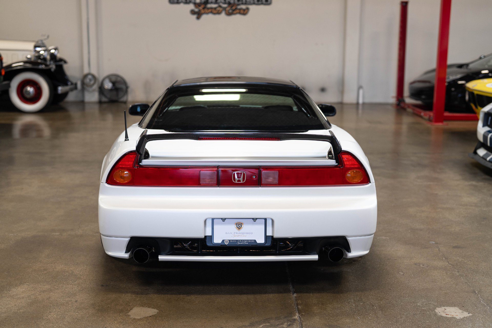 Used 2003 Acura NSX T image 9