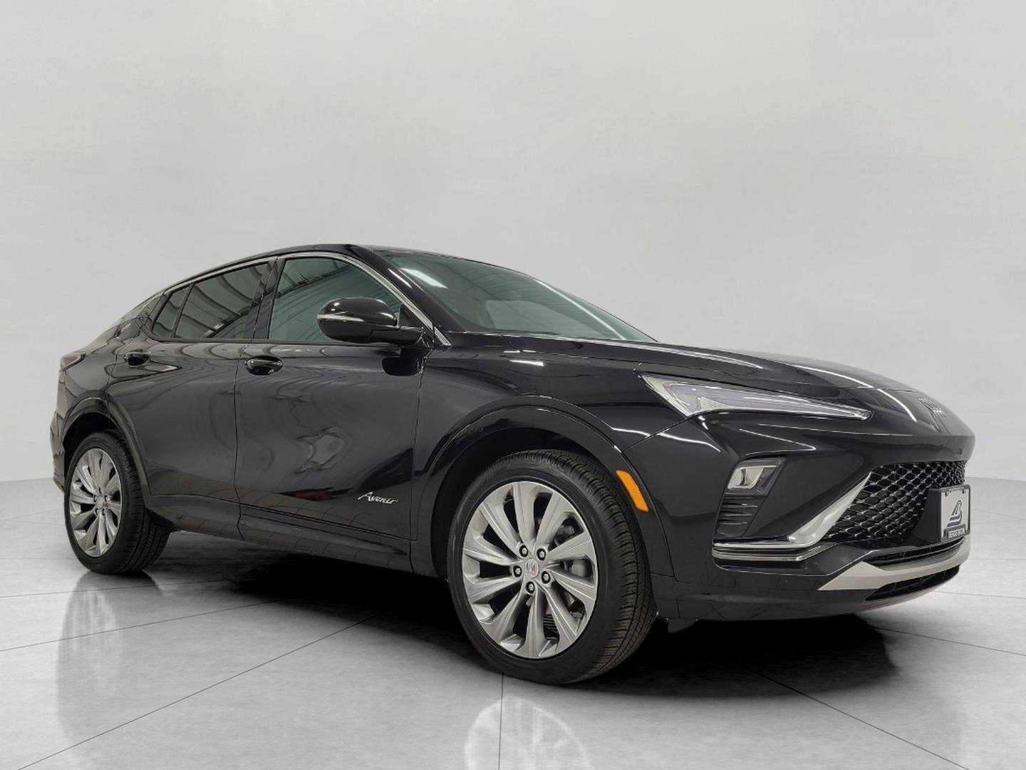 Certified 2024 Buick Envista Avenir image 1