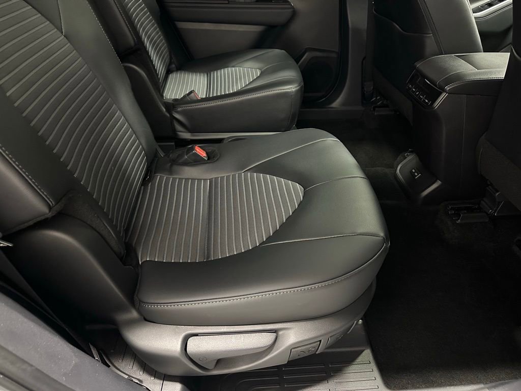 Used 2025 Toyota Highlander XSE image 59