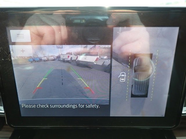 Certified 2022 Ford Explorer Limited w/ Equipment Group 301A image 27