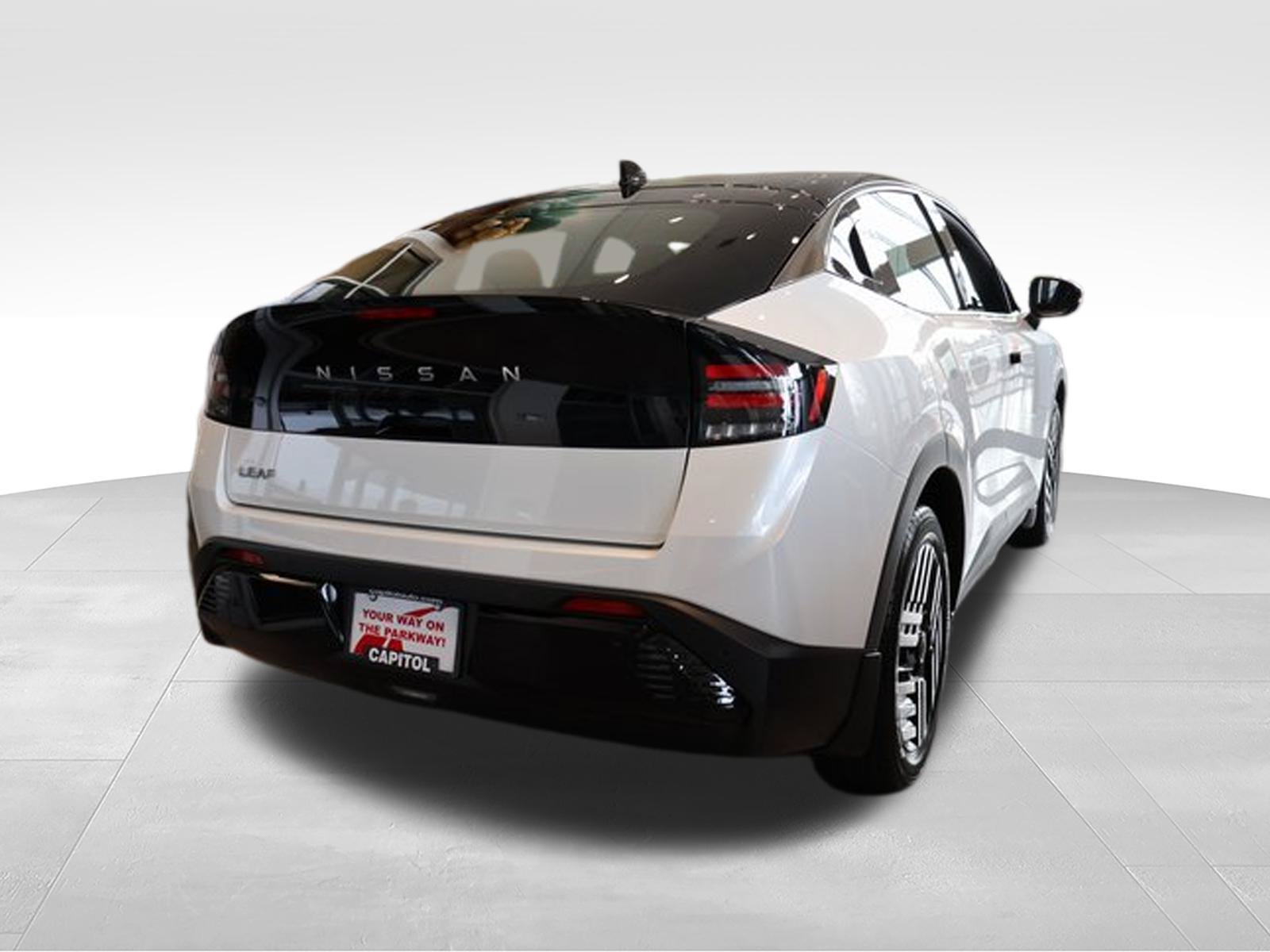 New 2026 Nissan Leaf SV+ w/ Floor Mat Package (SV+) FWD image 2