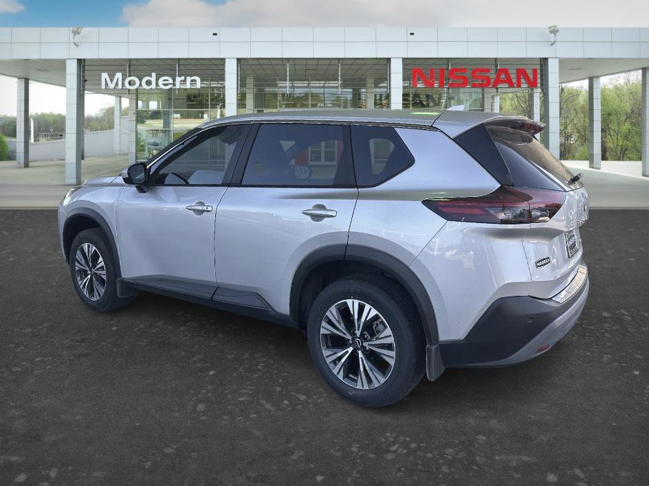 Certified 2023 Nissan Rogue SV image 3