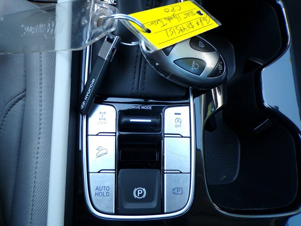 Certified 2025 Hyundai Tucson SEL AWD/4WD image 28