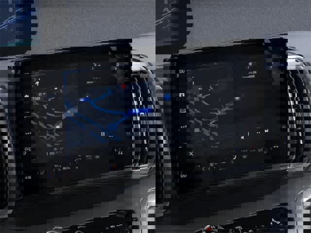 New 2025 Ford Expedition Active image 14