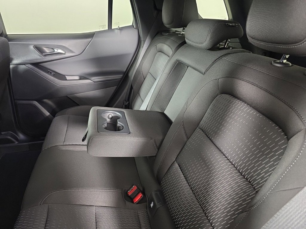 New 2026 Chevrolet Equinox LT image 28