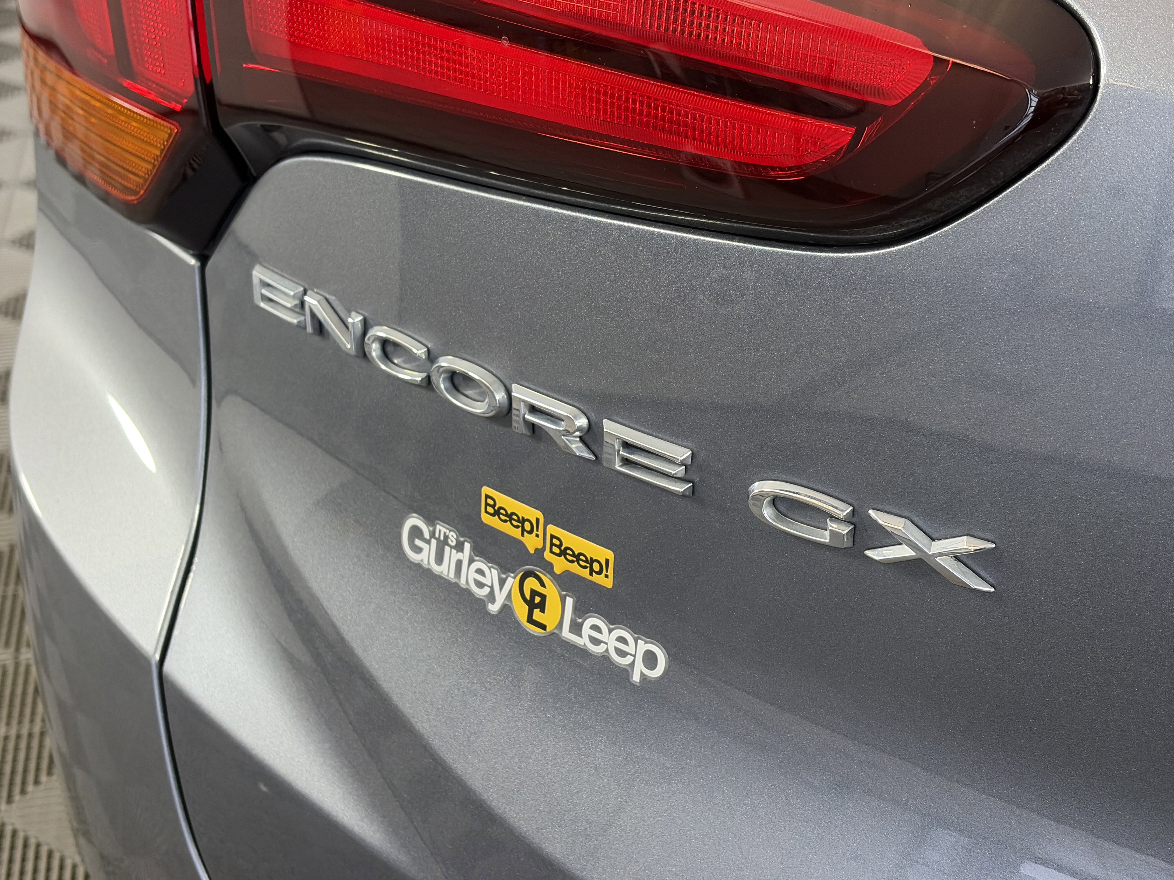 Used 2021 Buick Encore GX Select w/ Sport Touring Package image 16