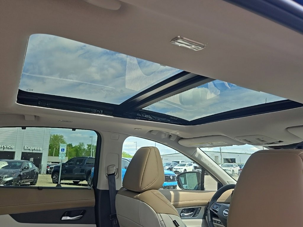 New 2025 Nissan Murano Platinum w/ Cargo Package image 40