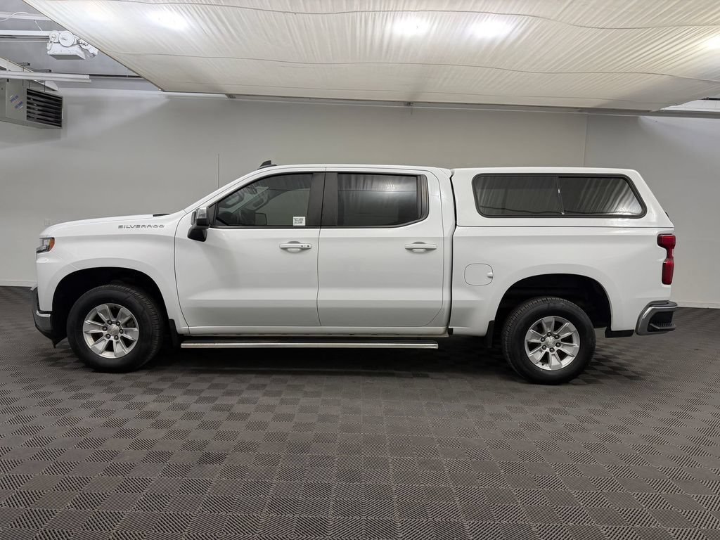 Used 2022 Chevrolet Silverado 1500 LT RWD image 2