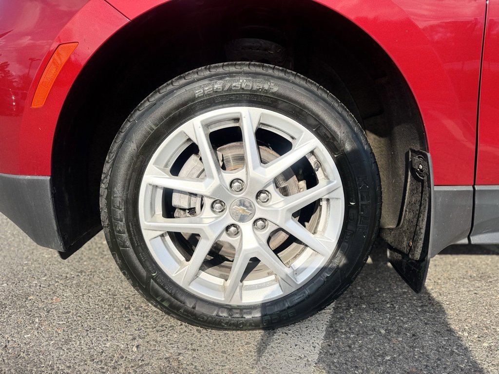 Used 2022 Chevrolet Equinox LT image 3