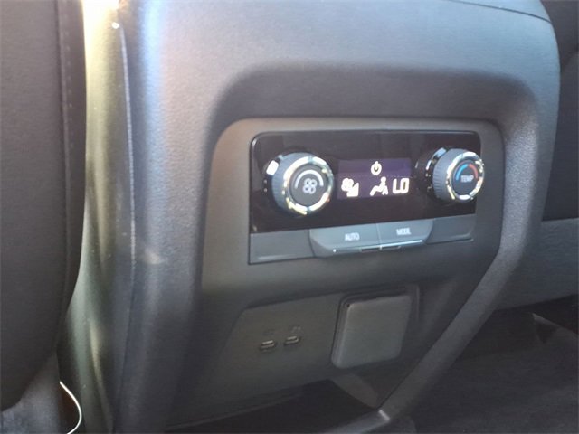 New 2026 Chevrolet Traverse LT w/ Sun and Wheel Package image 22