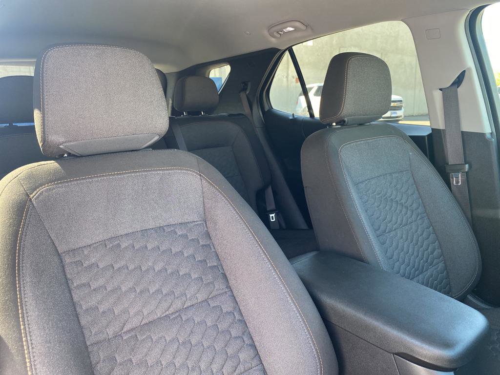 Used 2021 Chevrolet Equinox LT image 25
