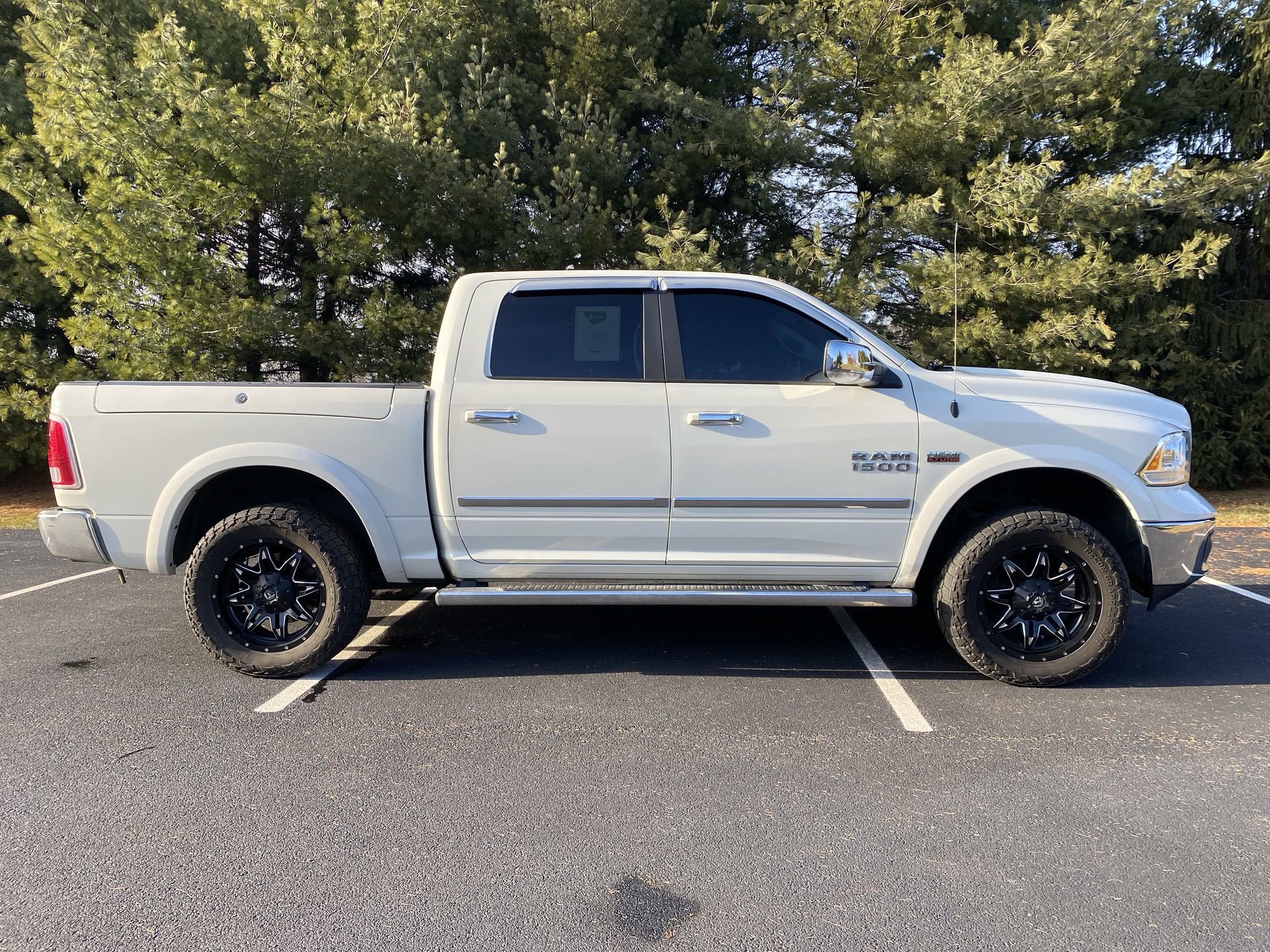 Used 2017 RAM 1500 Laramie w/ Protection Group AWD/4WD image 6