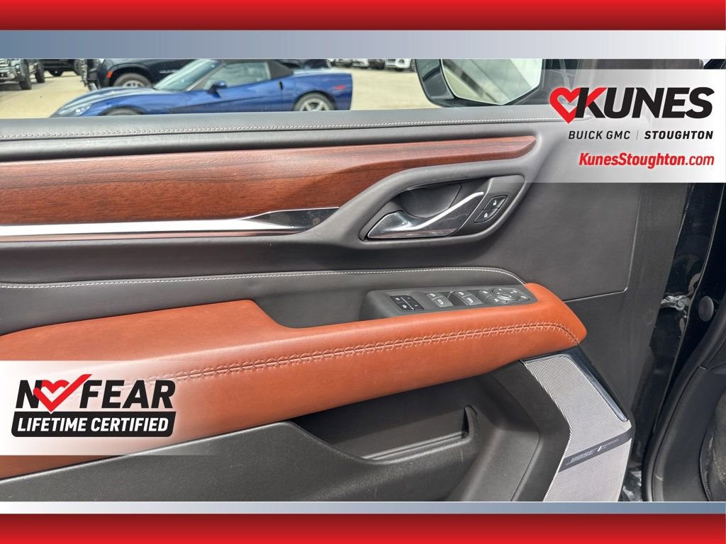 Used 2023 GMC Yukon XL Denali Ultimate image 19
