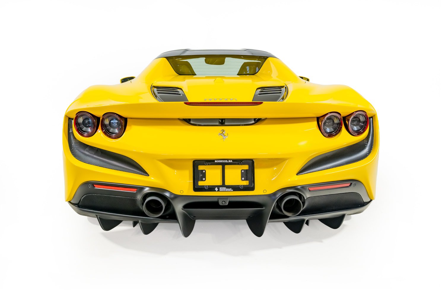Used 2022 Ferrari F8 Tributo RWD image 8