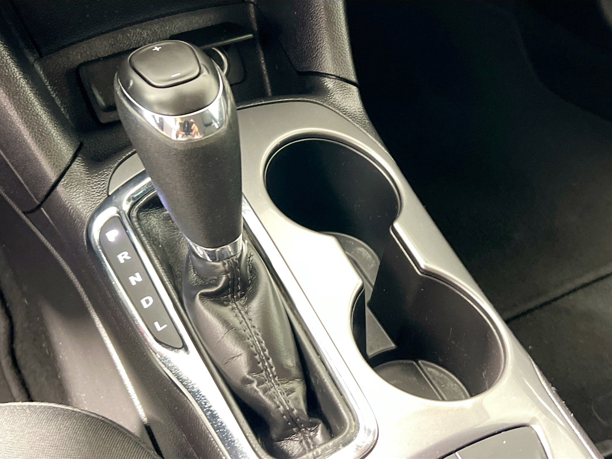 Used 2017 Chevrolet Cruze LT FWD image 23