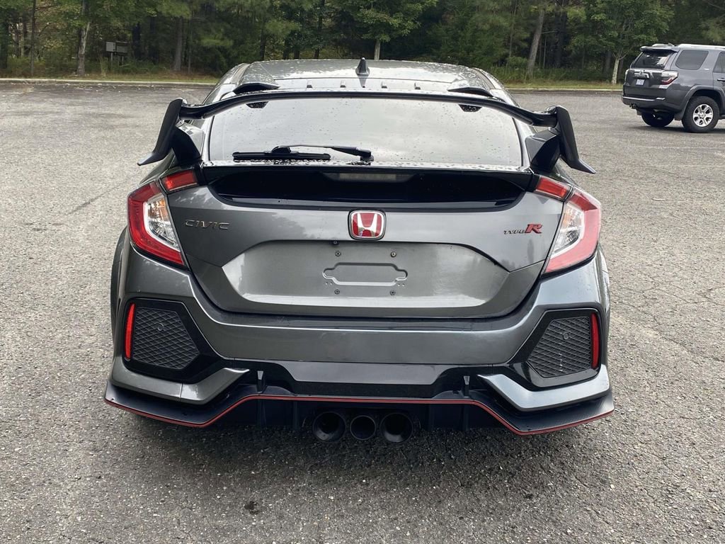 Used 2017 Honda Civic Type R image 5