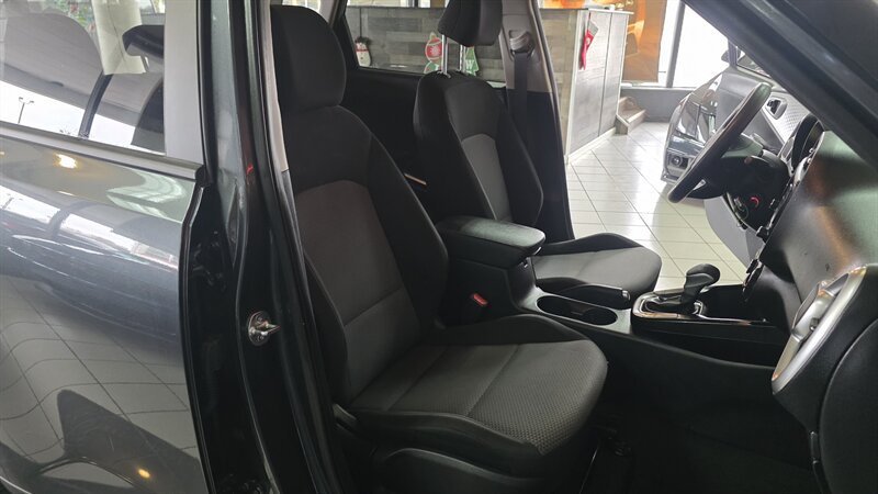 Used 2023 Kia Soul LX w/ LX Technology Package FWD image 24