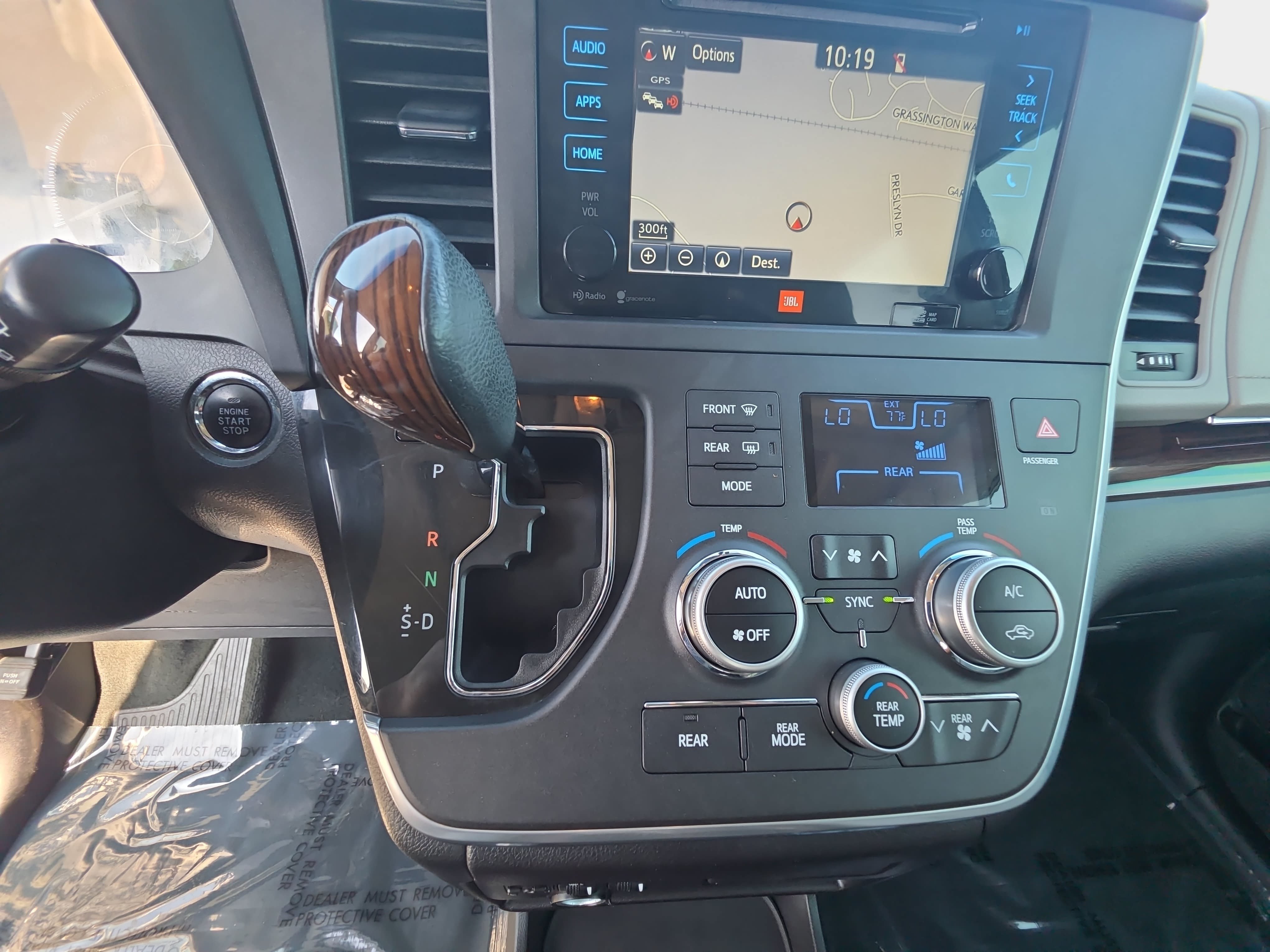 Used 2015 Toyota Sienna Limited Premium AWD/4WD image 26