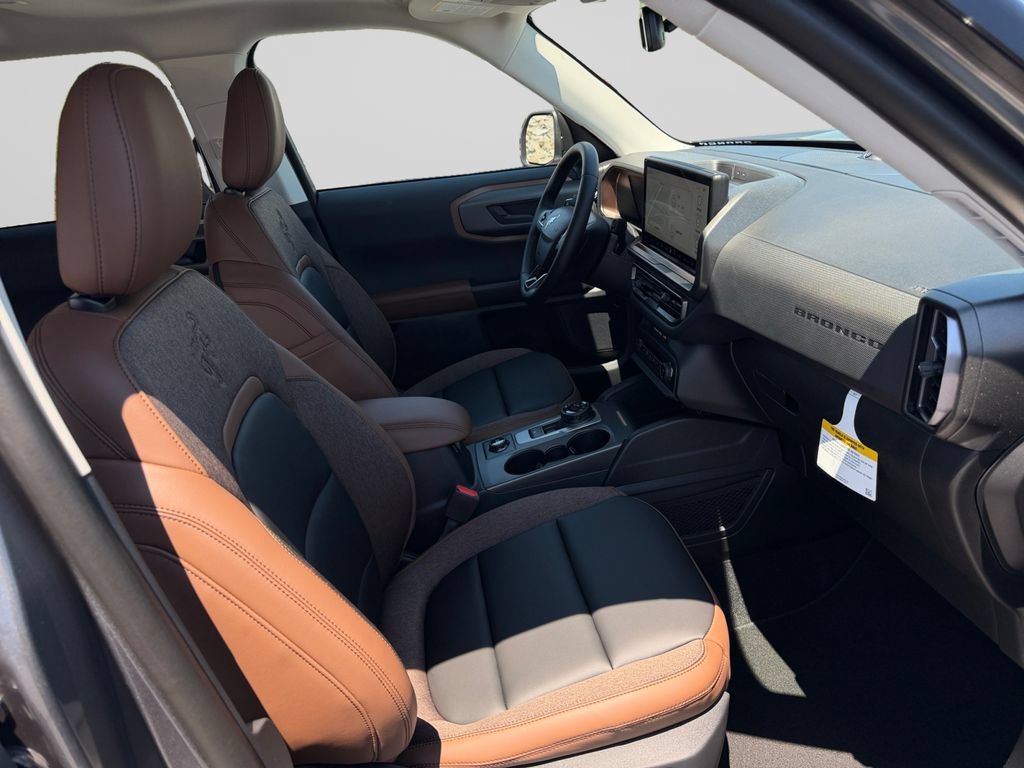 New 2026 Ford Bronco Sport Outer Banks w/ Outer Banks Tech Package+ AWD/4WD image 15