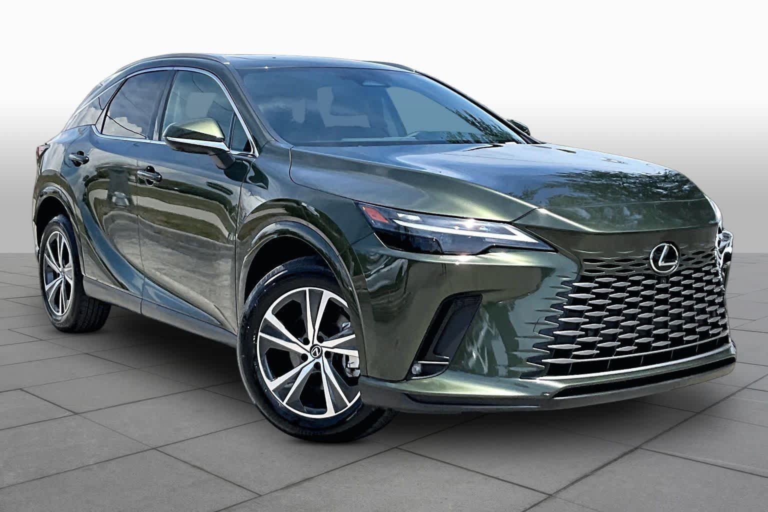 Used 2025 Lexus RX 350 Premium w/ Accessory Package (Z1) FWD image 3