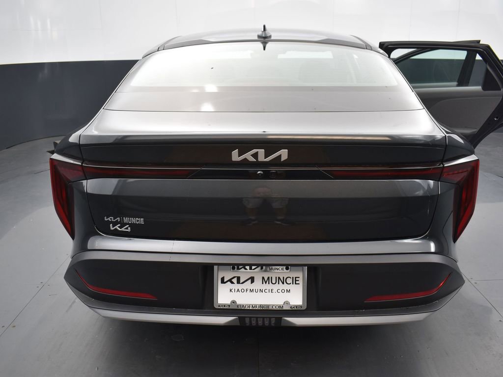 Certified 2025 Kia K4 GT-Line Turbo FWD image 9