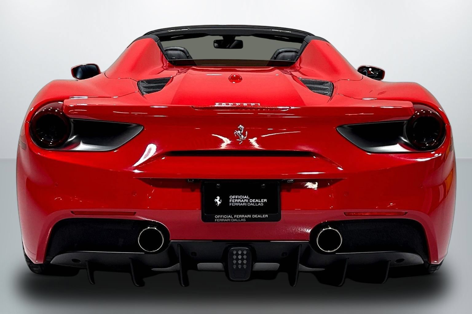 Used 2018 Ferrari 488 Spider RWD image 6