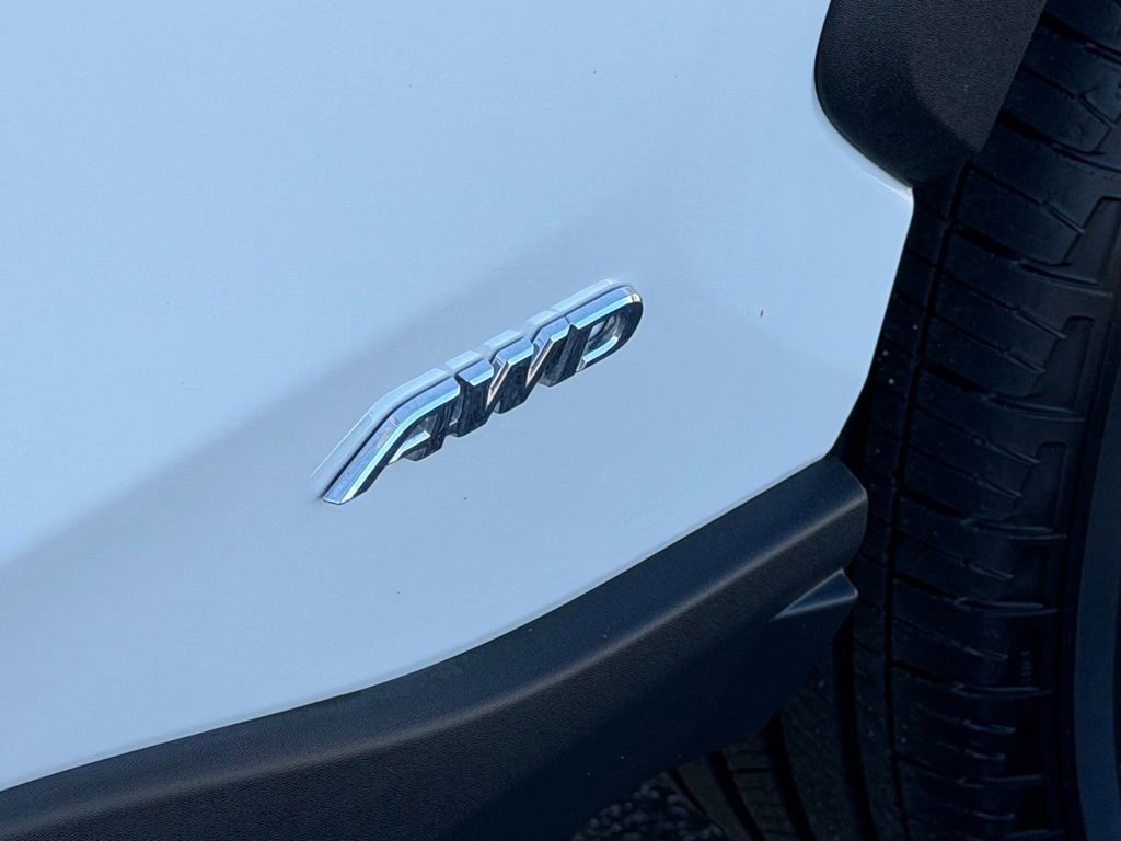 Used 2024 Toyota RAV4 Limited image 16