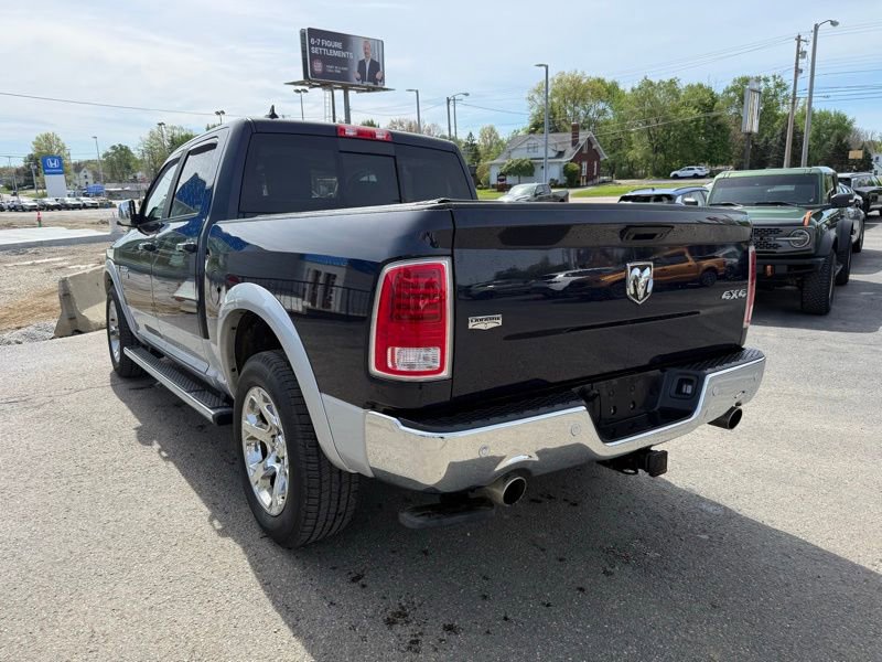 Used 2017 RAM 1500 Laramie w/ Convenience Group AWD/4WD image 5