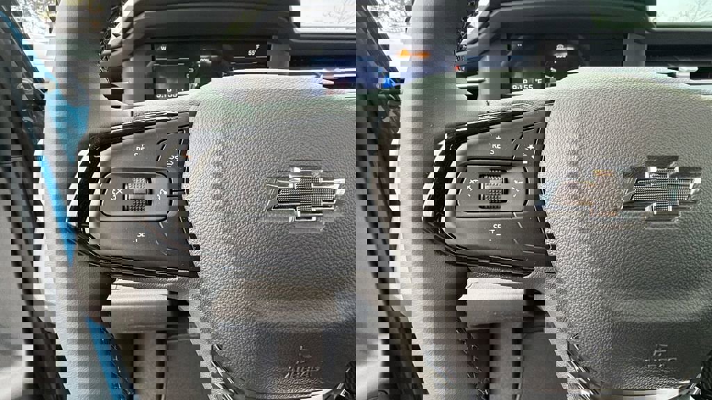 New 2027 Chevrolet Bolt LT w/ Comfort Package image 20