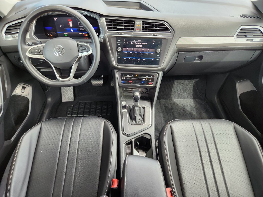 Used 2022 Volkswagen Tiguan SE FWD image 16