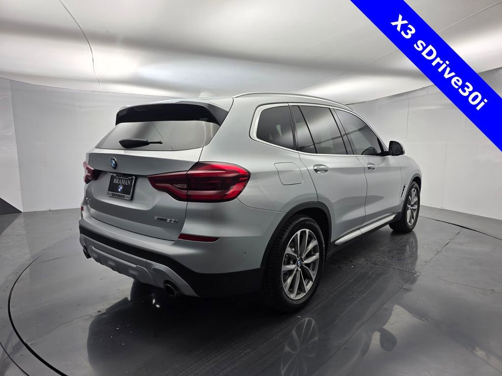 Used 2019 BMW X3 sDrive30i w/ Premium Package image 4