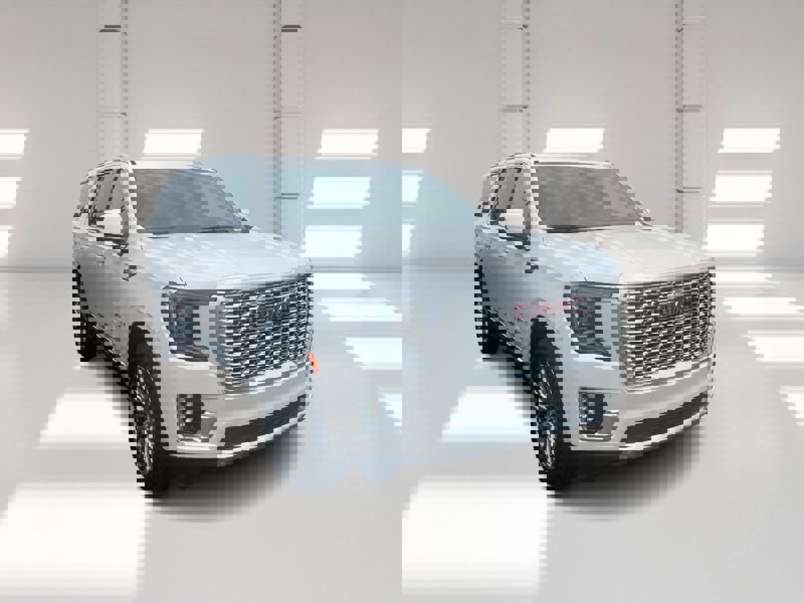 Used 2022 GMC Yukon XL Denali w/ Denali Premium Package image 3