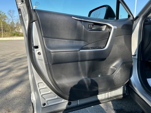 Certified 2024 Toyota RAV4 LE AWD/4WD image 11