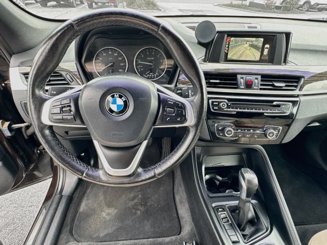 Used 2017 BMW X1 xDrive28i AWD/4WD image 10