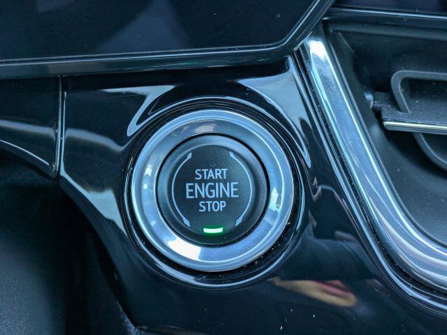 Used 2024 Chevrolet Trax RS w/ Sunroof Package image 30