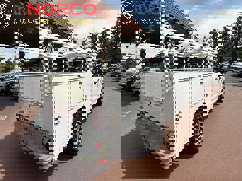 Used 2019 Ford F350 XL w/ Power Equipment Group image 9