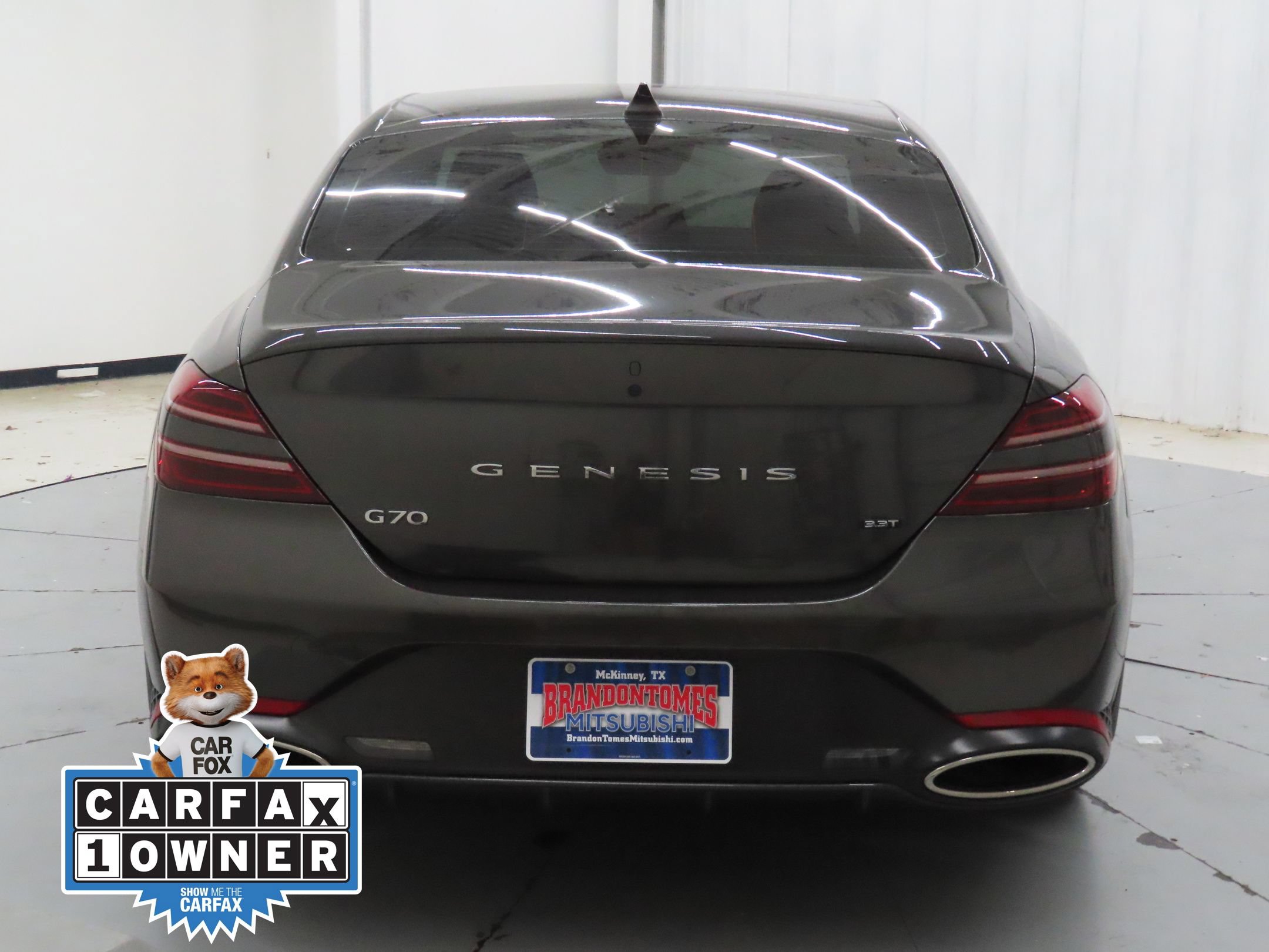 Used 2023 Genesis G70 3.3T RWD image 4