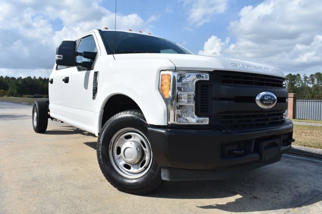 Used 2017 Ford F350 XL w/ Power Equipment Group image 1