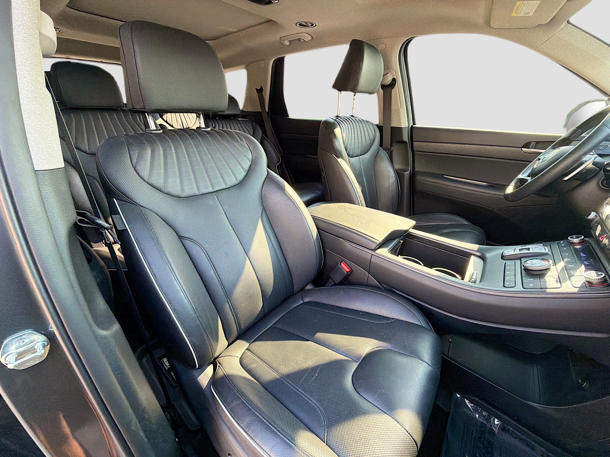 Used 2023 Hyundai Palisade Limited image 16