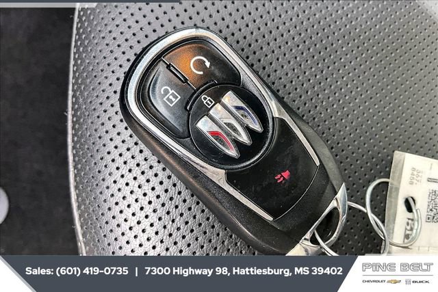 Certified 2024 Buick Encore GX Avenir image 9