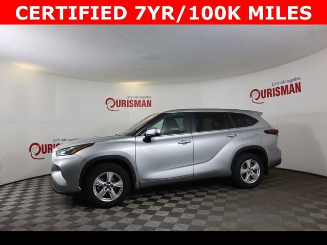 Used 2024 Toyota Highlander LE image 5
