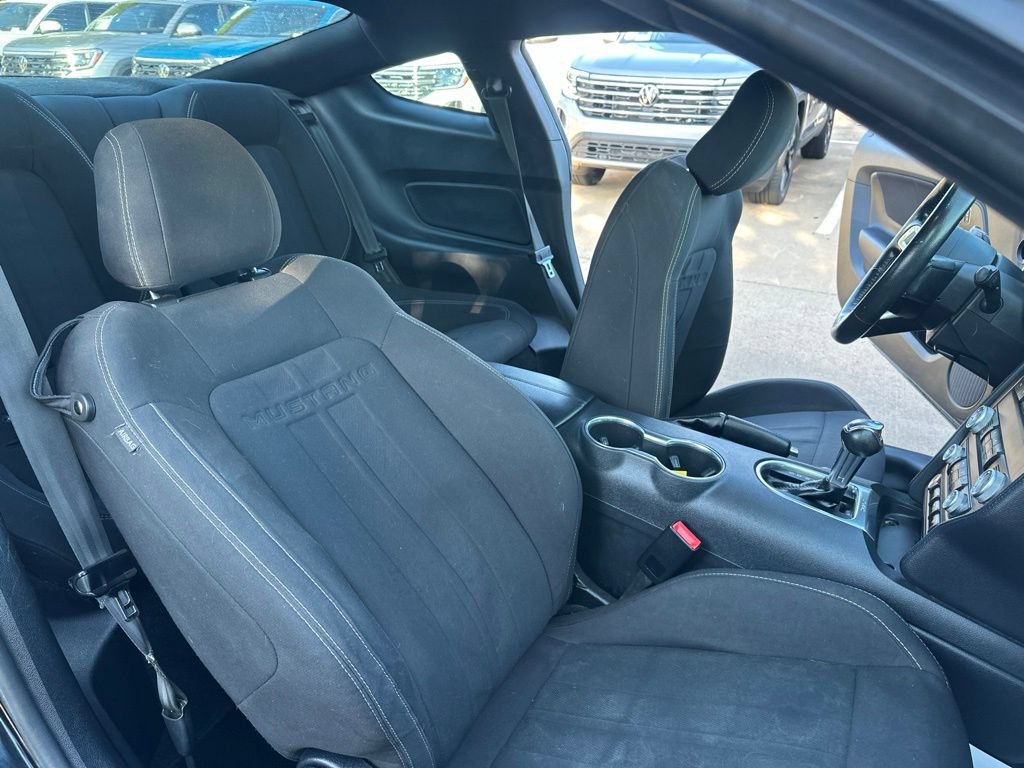 Used 2021 Ford Mustang Coupe RWD image 20